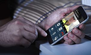 Pesara polis rugi lebih RM310,000 diperdaya phone scam