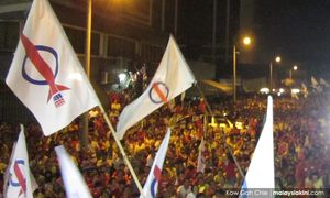 ULASAN | Cabaran DAP pecahkan politik perkauman sempit