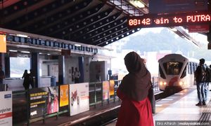 Kelana Jaya line LRT service restored