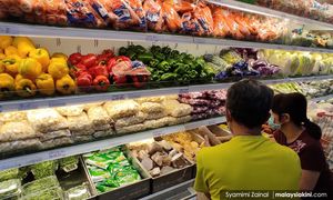 COMMENT | Warming seas, failing harvests: Climate threat to M'sia food
