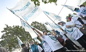 PN tolak permohonan keahlian Pejuang