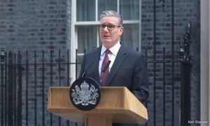 UK PM Starmer announces resignation in emotional speech