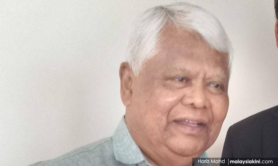 Police to quiz Tamrin Ghafar over blog post on DAP dominance