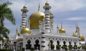 Perak pula larang ahli politik bersyarah di masjid