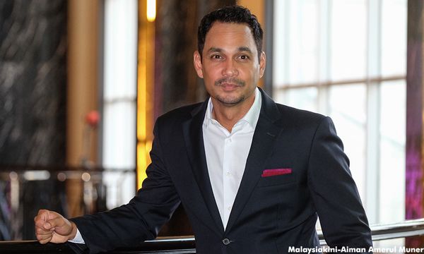 SURAT | Hans Isaac mesti letak jawatan atau dipecat