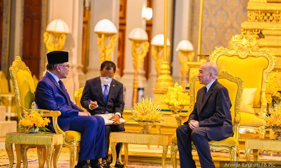 Raja Kemboja terima menghadap Anwar