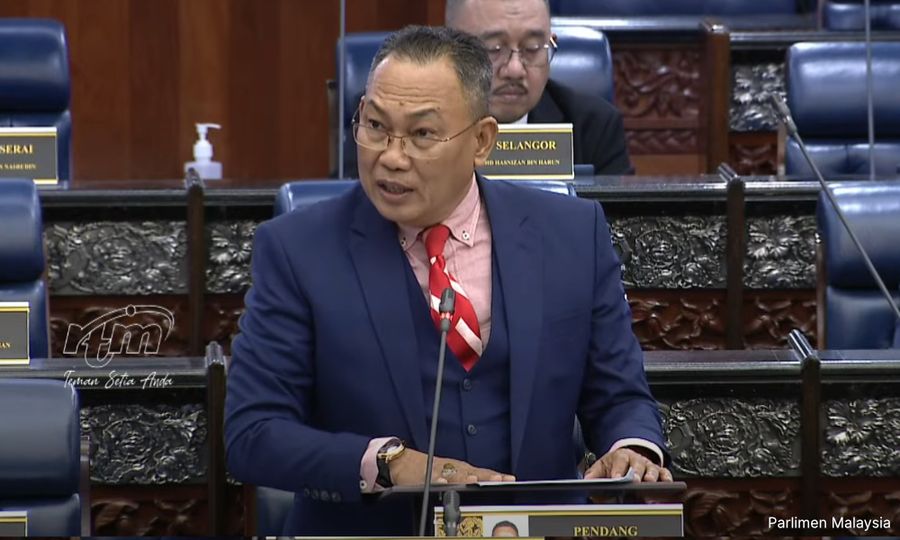 MP: How is govt fostering unity when DAP minister toys with Islam?