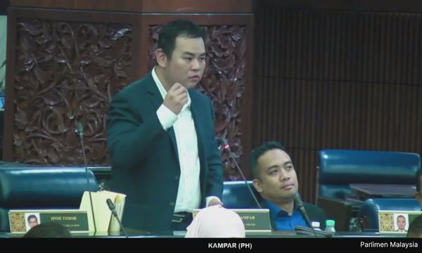 教部捐款指南2018年发出，张哲敏反击马华“贼喊捉贼”