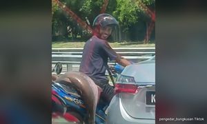 Kaki pancing bonceng ikan ‘gergasi’ curi tumpuan