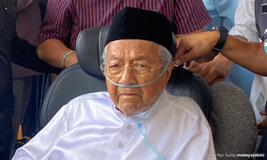 LETTER | Whatever we think of Mahathir, this loss is heartbreaking