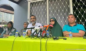 Tangguhkan pengosongan, bincang dulu - penduduk Kg Sg Baru