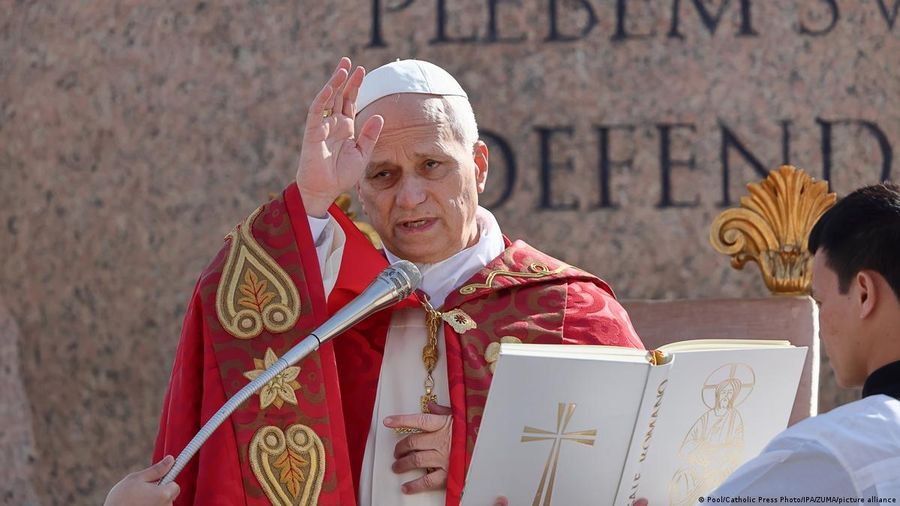 Pope Leo condemns using God to justify war in Palm Sunday mass
