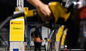 RON97 petrol down 5 sen, RON95, diesel unchanged