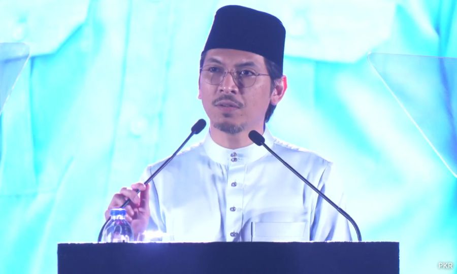 PTPTN 'ghost' returns as Kamil proposes loan waivers; wants 300-litre Budi95 quota reinstated