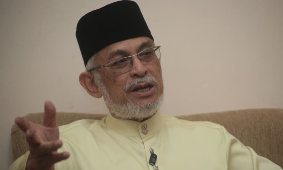 Agihan kerusi Melaka: PAS ‘macai’ BN, kata Khalid