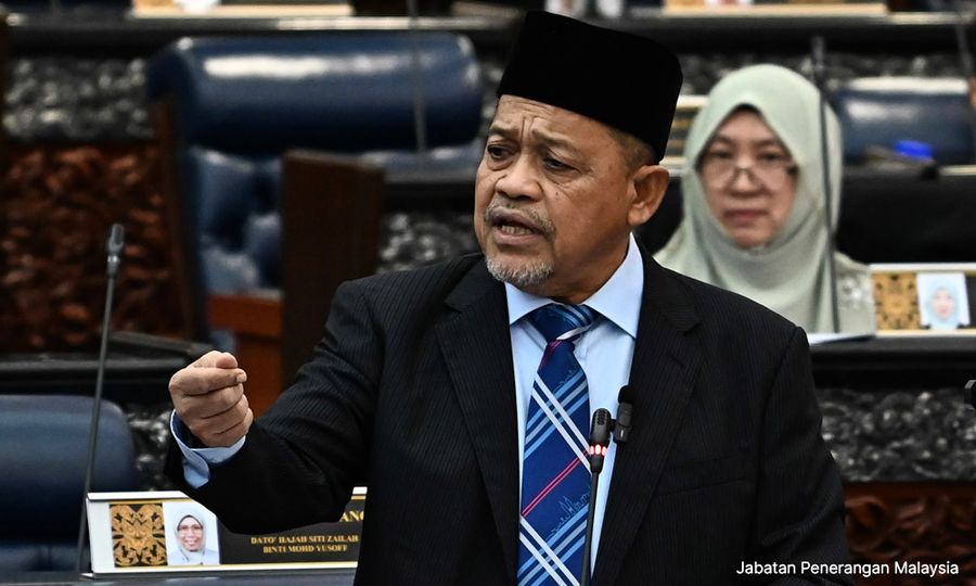 PAS fanatik agama, bukan Taliban - Shahidan 