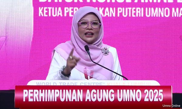 Umno's ongoing reluctance to field women candidates questioned