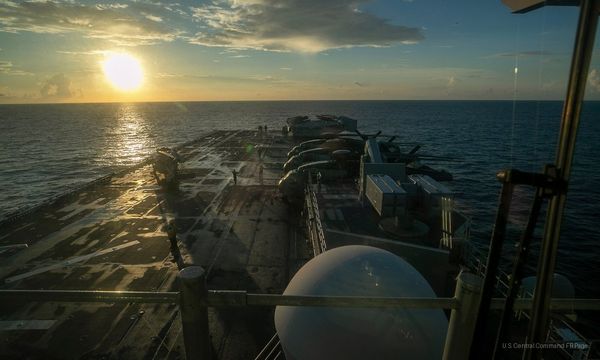 Kapal penyerang amfibia AS tiba di Asia Barat, kata Centcom
