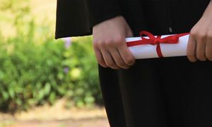 报告｜马来西亚公立大学招生体系的窘境和出路