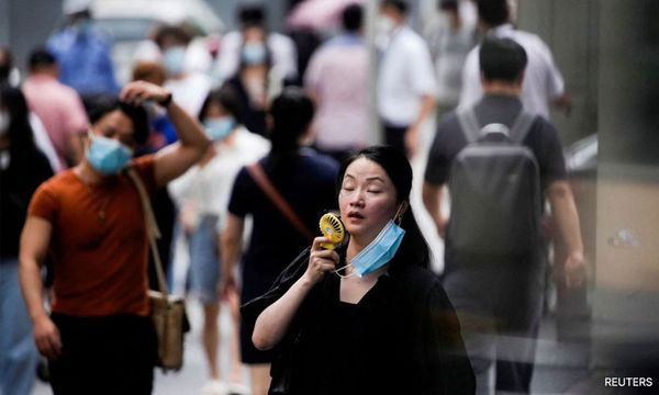 China's zero-Covid policies save lives - but not livelihoods