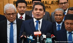 Bersatu accuses PM of 'hounding' Radzi and other rivals