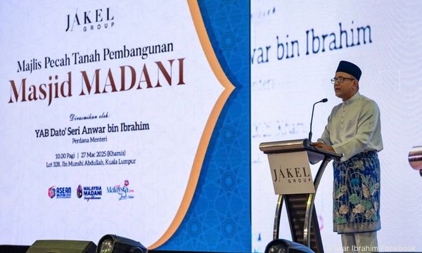 Don't blame Zaliha, she helped resolve mosque, temple issue - Jakel