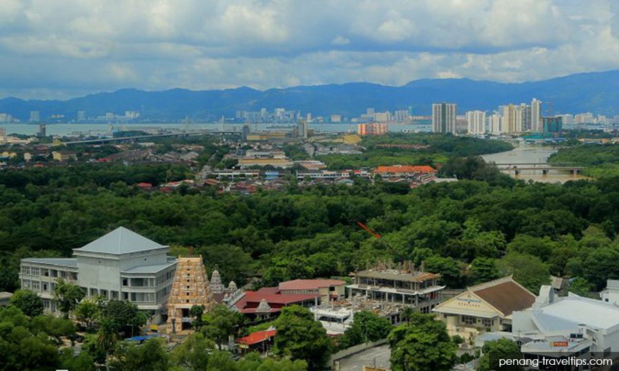 KOLUM | Kemeriahan beragama di Province Wellesley