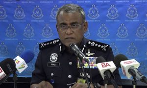 Dua dalang 'jual' pingat kebesaran Pahang kena cekup