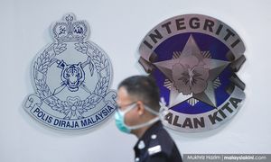 Cops offering Merdeka special traffic summons discount