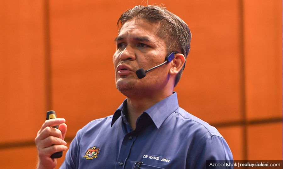 GE15: Radzi sidesteps talks of contesting in Putrajaya 