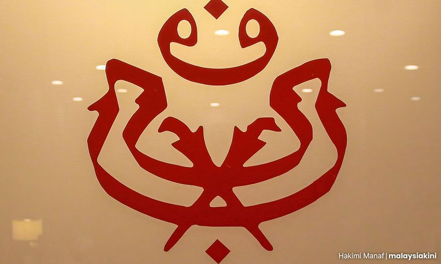 COMMENT | Mahkota by-election: Glitter or gold for Umno?