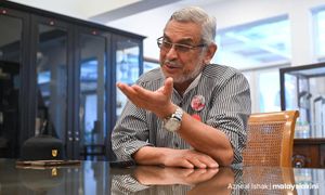 MP bukan sekadar  ‘pengerusi badan kebajikan’ - Khalid