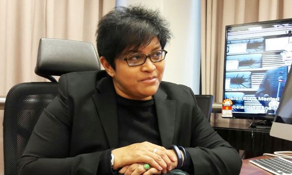 Azalina denies quitting as PM's adviser
