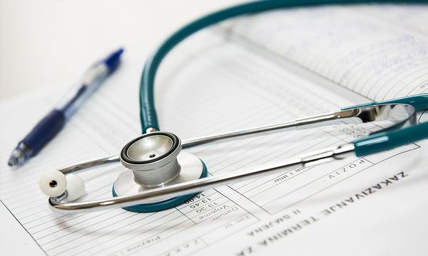 医师罢工事件：权益和义务