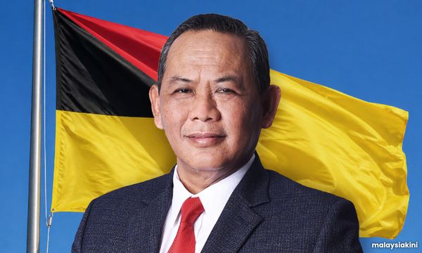 森大臣冀避免议会自动解散，不排除通过财案后州选