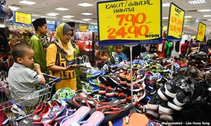 YOURSAY | Does the govt care about how low the ringgit will go?