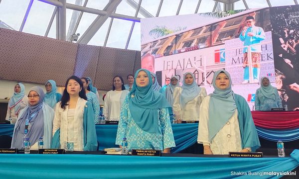 两臂膀有发邀请，惟国阵缺席公青妇女大会