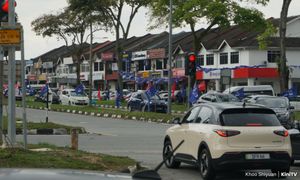 'No feeling to vote': Chinese voters in Johor towns signal reluctance to cast ballots