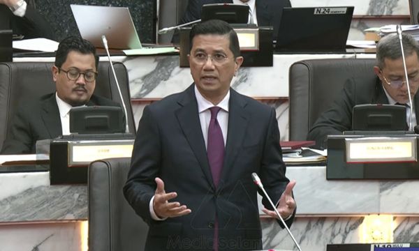 阿兹敏抨国盟攻击社团局，意图博同情掩盖失败