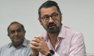 祖斯多相信刘特佐身在中国，惟当地政府不会放人