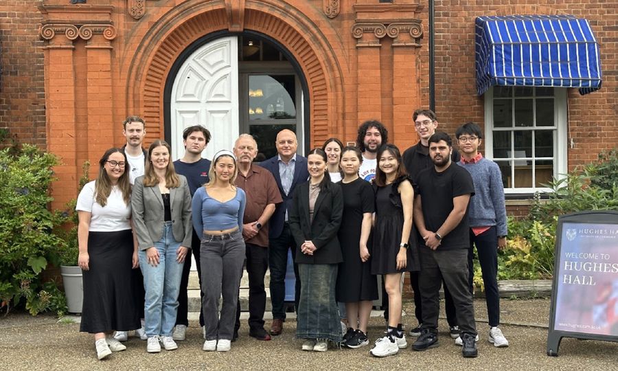 UOW students get a taste of life at Cambridge