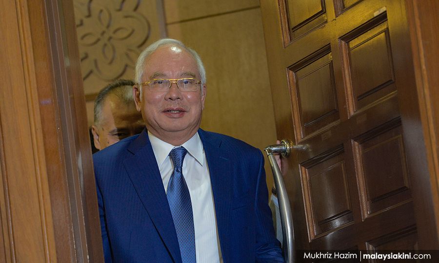'Parliament dissolved, why Najib still pursuing legal challenge?'