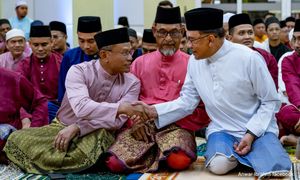 Ketepi ego, kepentingan kaum kerabat demi negara - Anwar