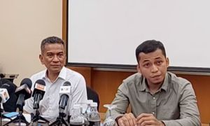 Lewd viral video: Wahab sues J-Kom officer, Chegubard