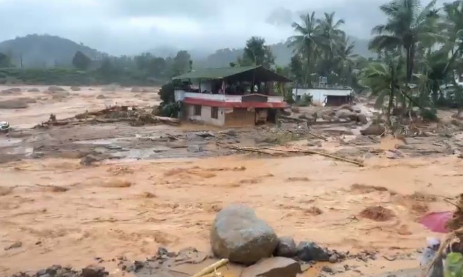 Tanah runtuh India: 256 maut setakat ini
