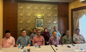 N Sembilan MB says exco members locked out of offices