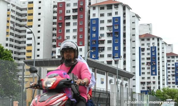 'Can't collate public housing data as no one database'