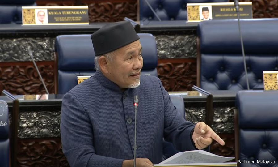 'Batalkan syarat simpanan RM15,000 untuk tunai haji, jangan susahkan rakyat'