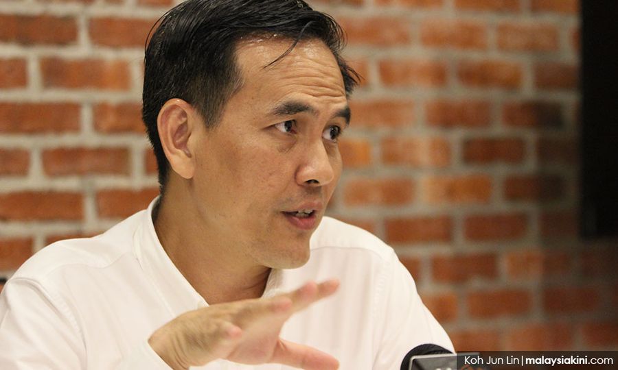 Fee for QR code payments: Lawmaker wants BNM intervention