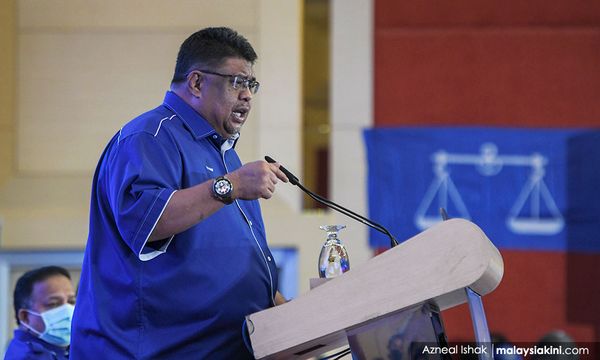 Rauf, Akmal stay in their safe seats, MCA irked, risky seats left to PN